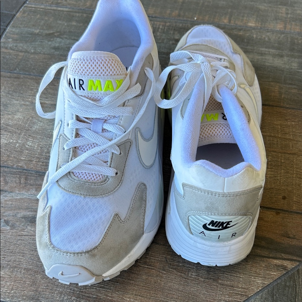 Nike Air Max 95 White / Gray / Neon Sneakers